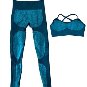 Criss cross Backless Sports Bra & Leggings